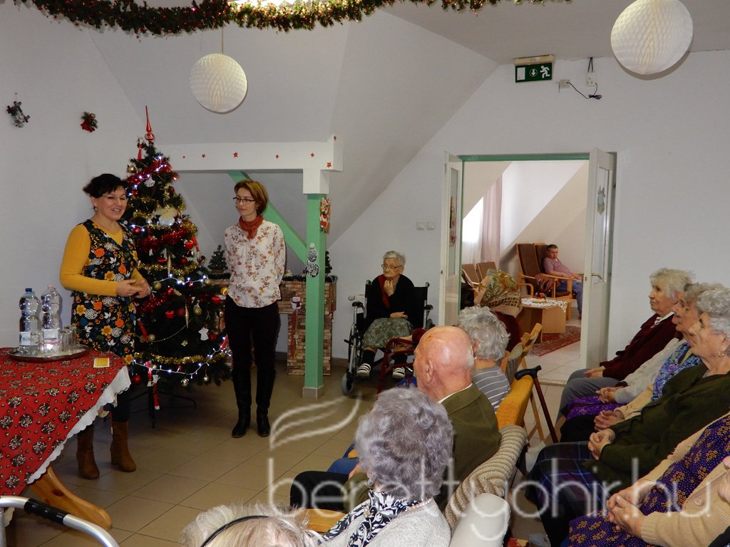 Mesét kaptak ajándékba 02